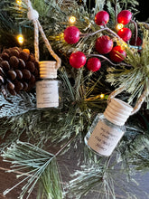 Load image into Gallery viewer, 1.5 oz Car Diffusers